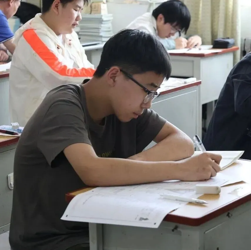 全真模拟考试 | 以考砺剑,决胜中考 第12张 全真模拟考试 | 以考砺剑,决胜中考 第12张