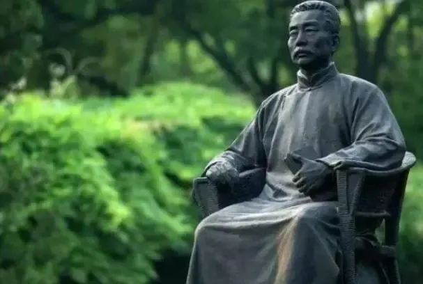 鲁迅文章被移出课本,网红明星却被编入试卷教材,这样真的好吗 第1张 鲁迅文章被移出课本,网红明星却被编入试卷教材,这样真的好吗 第1张