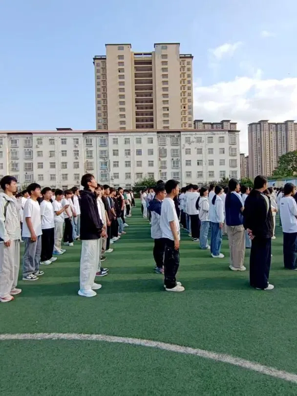 守护心灵,向阳生长——上蔡三中九年级中考心理健康专题讲座简讯 第9张