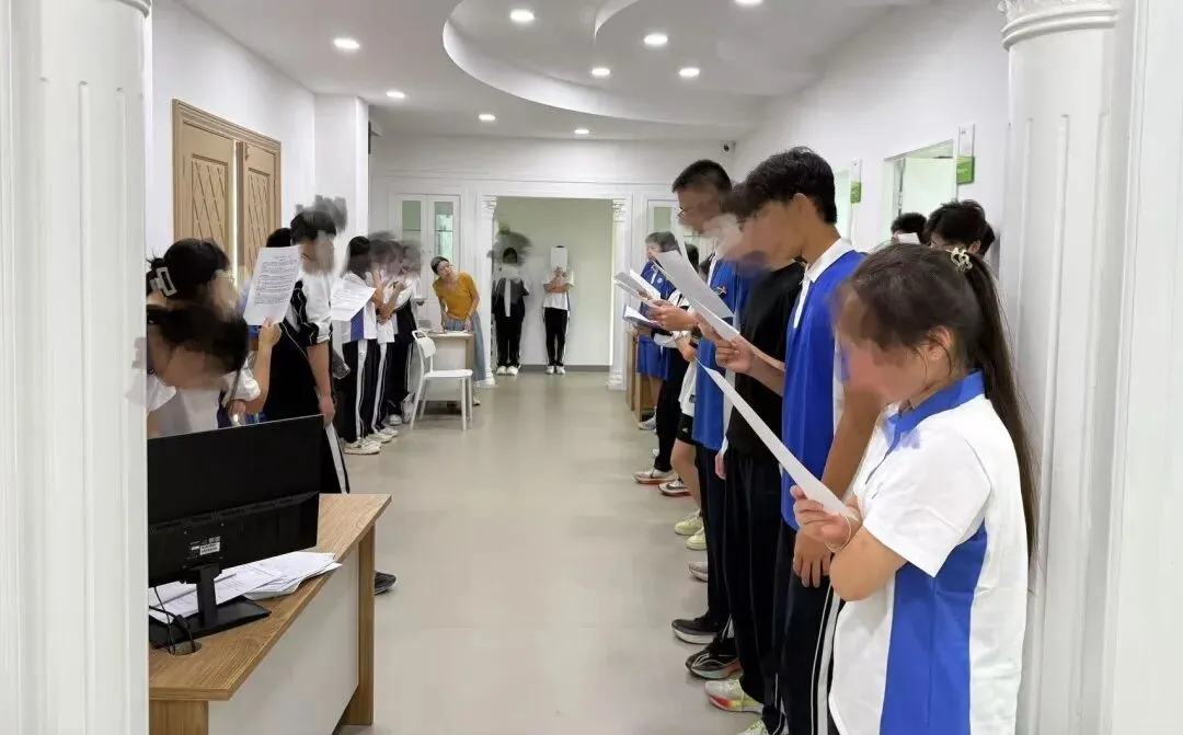 分数不理想?大朋友中考复读学校为你护航梦想 第42张