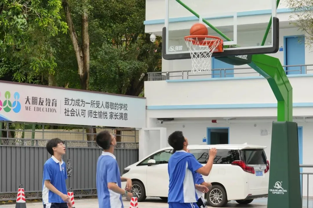 分数不理想?大朋友中考复读学校为你护航梦想 第54张