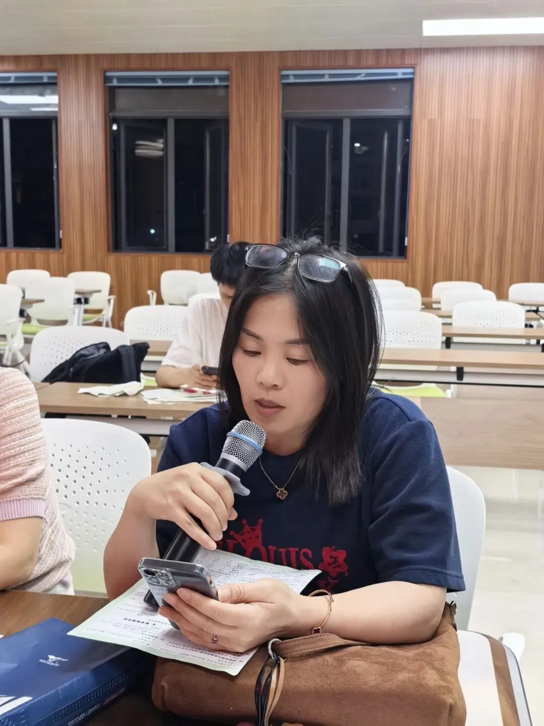 精研复盘明方向 凝心聚力备中考 —— 初三二检质量分析研讨会 第19张