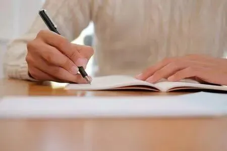 中考备考:如何在情景题中快速提取有用信息.-第9张图片-四季读书网