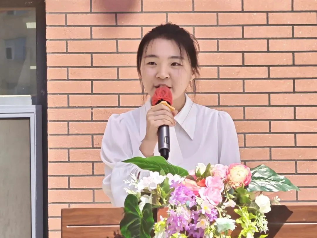 【卓越·决胜中考】擂鼓砺锋亮剑 逐梦决胜中考——佳木斯市第二十中学教育集团举行2023级初三学年期中表彰大会 第9张 【卓越·决胜中考】擂鼓砺锋亮剑 逐梦决胜中考——佳木斯市第二十中学教育集团举行2023级初三学年期中表彰大会 第9张