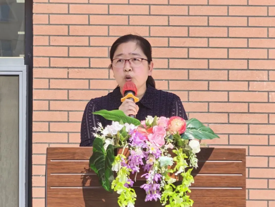 【卓越·决胜中考】擂鼓砺锋亮剑 逐梦决胜中考——佳木斯市第二十中学教育集团举行2023级初三学年期中表彰大会 第37张 【卓越·决胜中考】擂鼓砺锋亮剑 逐梦决胜中考——佳木斯市第二十中学教育集团举行2023级初三学年期中表彰大会 第37张