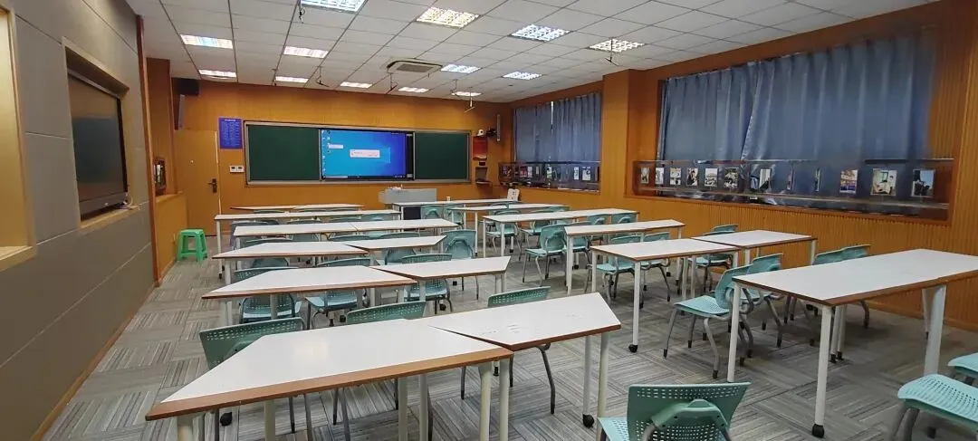 上海中考:建平中学开放日,一本率93%!平行班也能升理科班 第2张