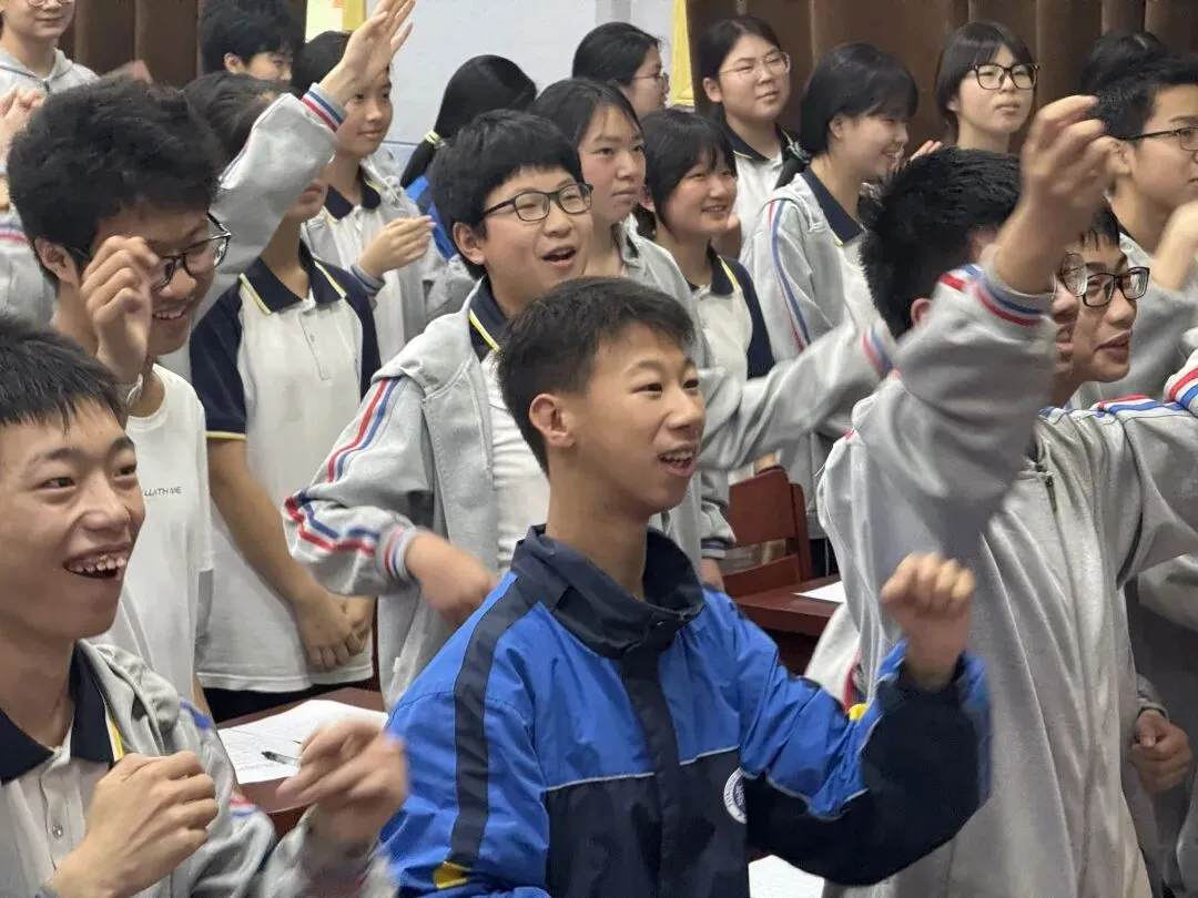 铜心共育成长·中考减压赋能——江西社科大讲堂“家校社协同育人”专题活动走进铜鼓一中 第23张