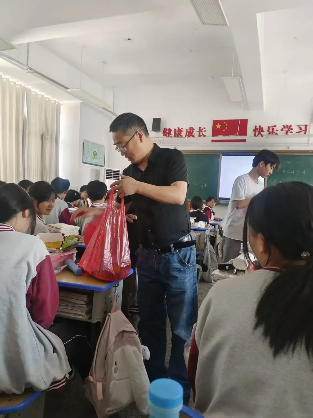 早安·洋中|决胜中考 奋楫争先 第19张
