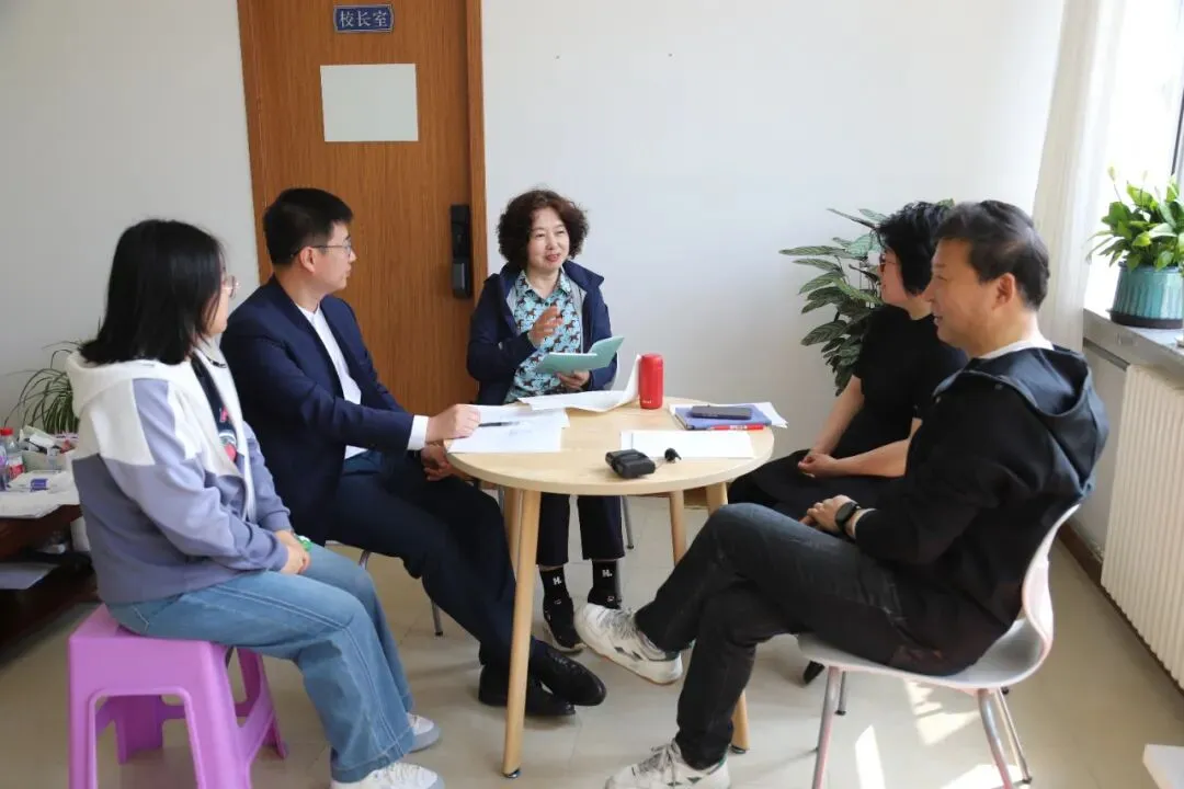 以研促教提质增效 靶向领航冲刺中考——高新区教师进修学校中教部教研员莅临我校调研指导 第4张 以研促教提质增效 靶向领航冲刺中考——高新区教师进修学校中教部教研员莅临我校调研指导 第4张