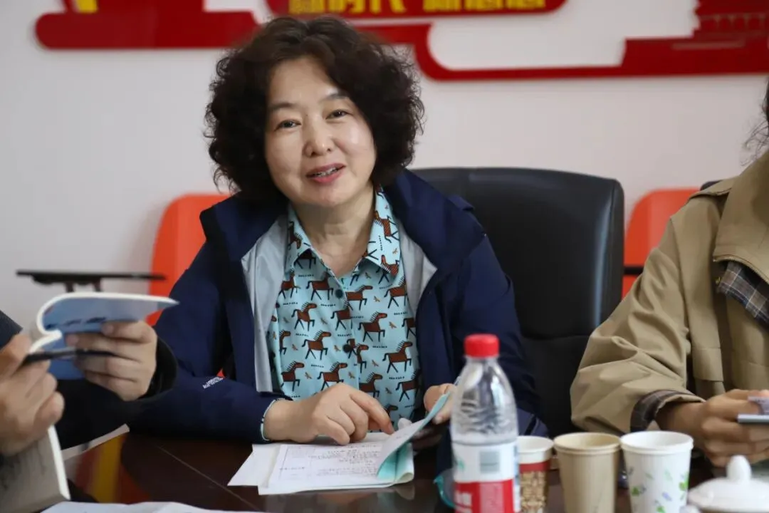 以研促教提质增效 靶向领航冲刺中考——高新区教师进修学校中教部教研员莅临我校调研指导 第17张 以研促教提质增效 靶向领航冲刺中考——高新区教师进修学校中教部教研员莅临我校调研指导 第17张
