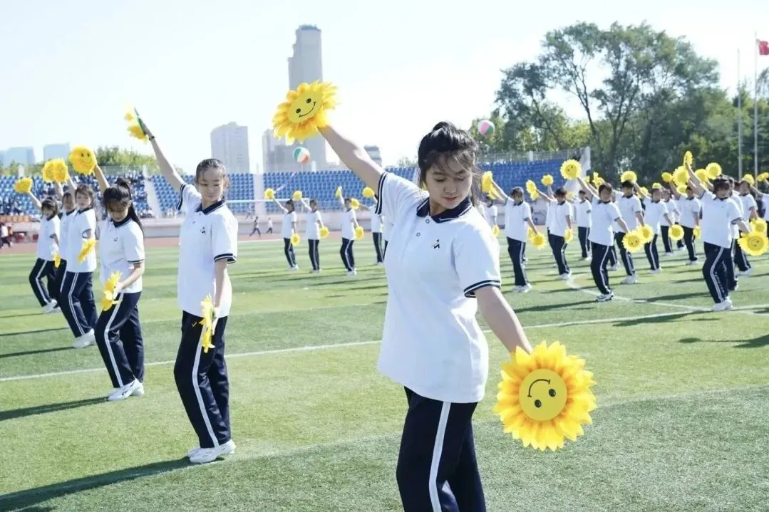 中考在即!大连这所国家级重点校召开升学、就业规划会,为您双兜底! 第21张 中考在即!大连这所国家级重点校召开升学、就业规划会,为您双兜底! 第21张