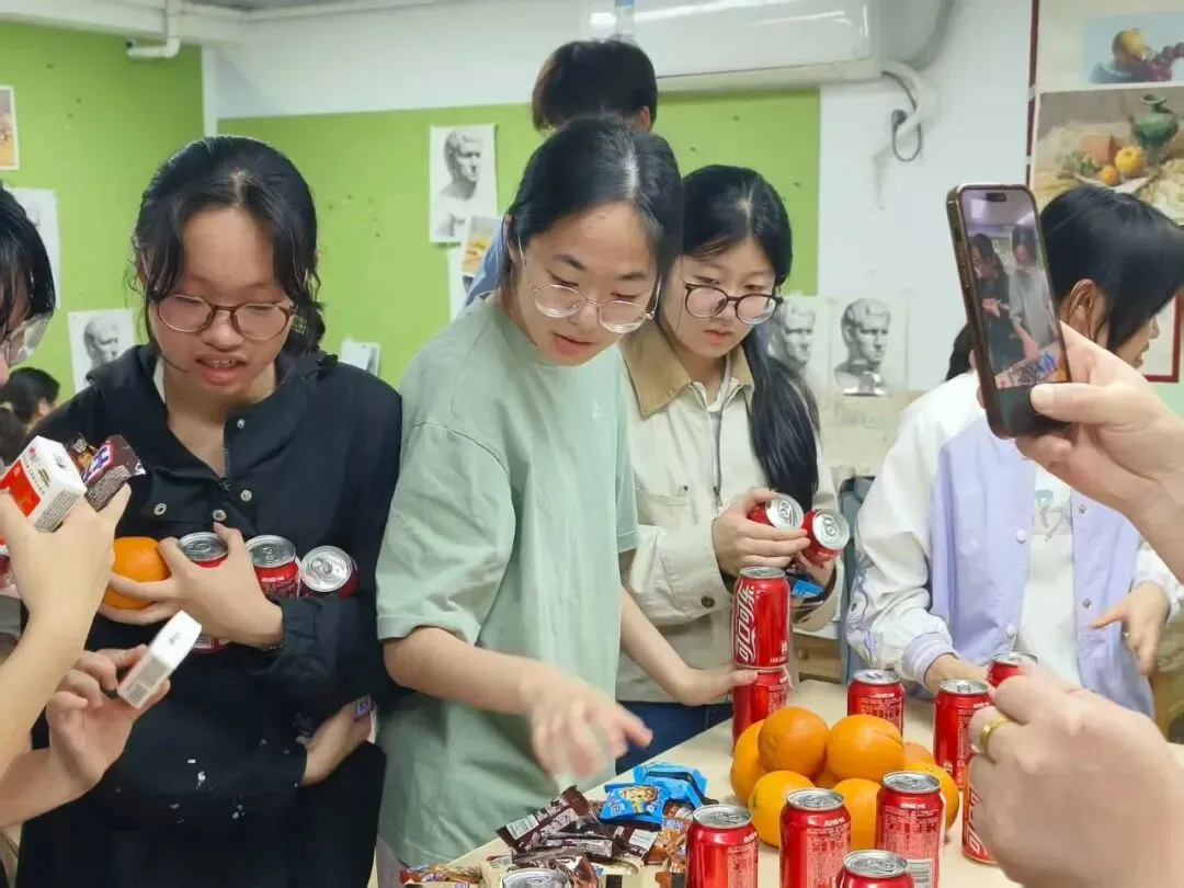 南京美术中考圆满收官 | 下一程精彩,我们继续同行!-第32张图片-四季读书网 南京美术中考圆满收官 | 下一程精彩,我们继续同行!-第32张图片-四季读书网