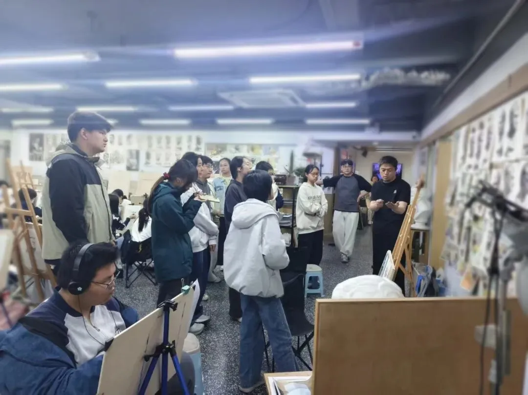 南京美术中考圆满收官 | 下一程精彩,我们继续同行!-第40张图片-四季读书网 南京美术中考圆满收官 | 下一程精彩,我们继续同行!-第40张图片-四季读书网