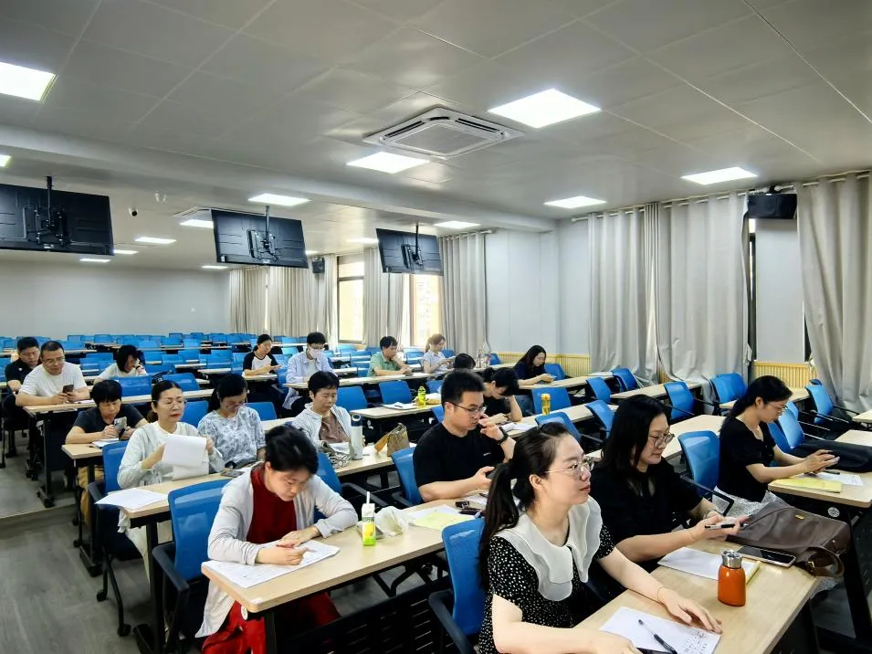 【顶墩·教研】深耕二轮复习 聚力中考提分——莆田市城厢区 2025-2026 学年下学期初中毕业班质量调研测试情况分析会(物理学科) 第4张 【顶墩·教研】深耕二轮复习 聚力中考提分——莆田市城厢区 2025-2026 学年下学期初中毕业班质量调研测试情况分析会(物理学科) 第4张