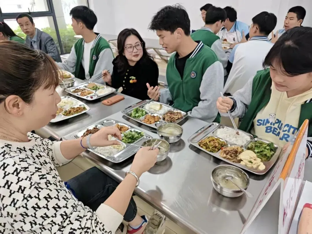 2026中考|高中校园开放日来了:南昌十中经开校区 第18张 2026中考|高中校园开放日来了:南昌十中经开校区 第18张