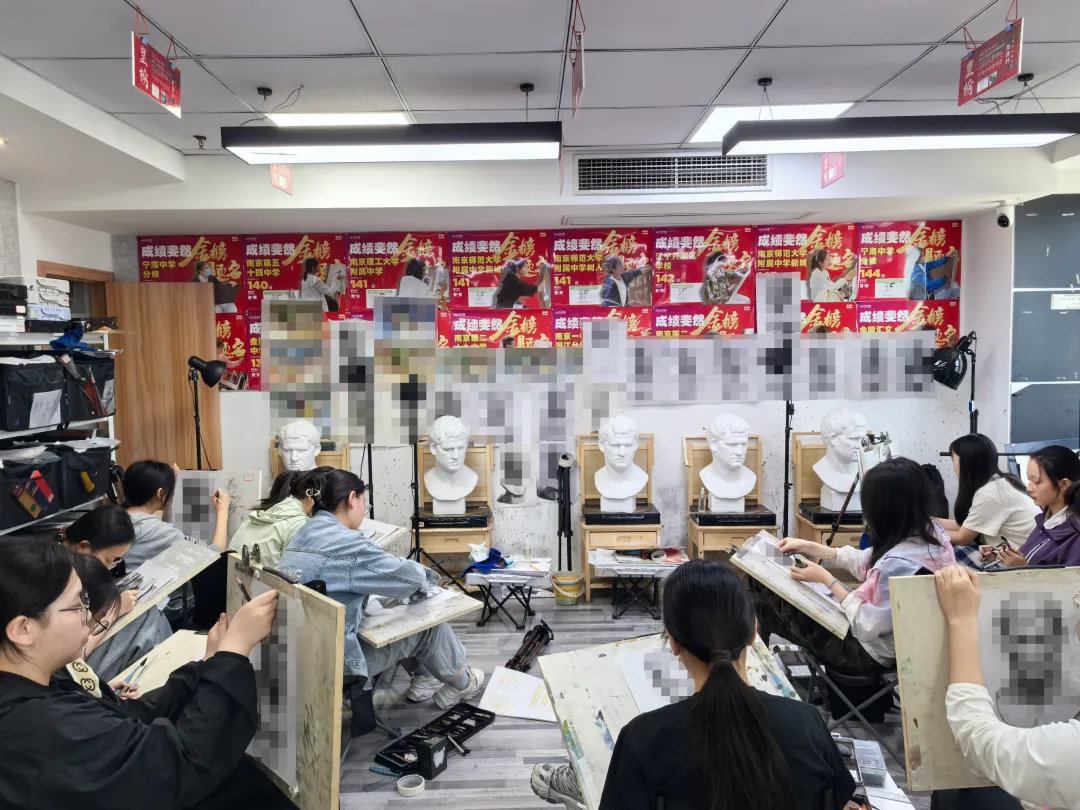 南京市美术中考送考全纪实|执笔铸风华,得胜载誉还,预祝百升学子金榜题名,前程似锦 第6张