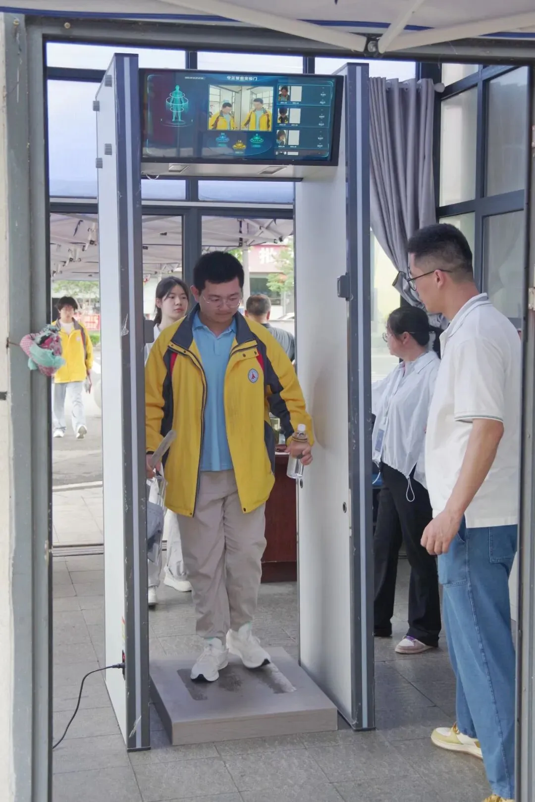 2026年泾县高考全真模拟考试顺利举行 第13张 2026年泾县高考全真模拟考试顺利举行 第13张
