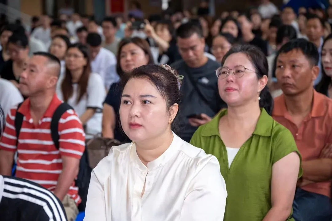 家校同心战中考,携手并肩筑前程 | 初中部九年级家长会圆满举行 第10张 家校同心战中考,携手并肩筑前程 | 初中部九年级家长会圆满举行 第10张