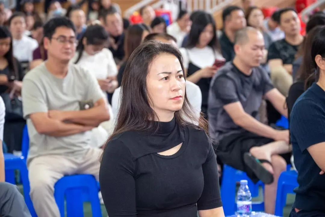 家校同心战中考,携手并肩筑前程 | 初中部九年级家长会圆满举行 第12张 家校同心战中考,携手并肩筑前程 | 初中部九年级家长会圆满举行 第12张