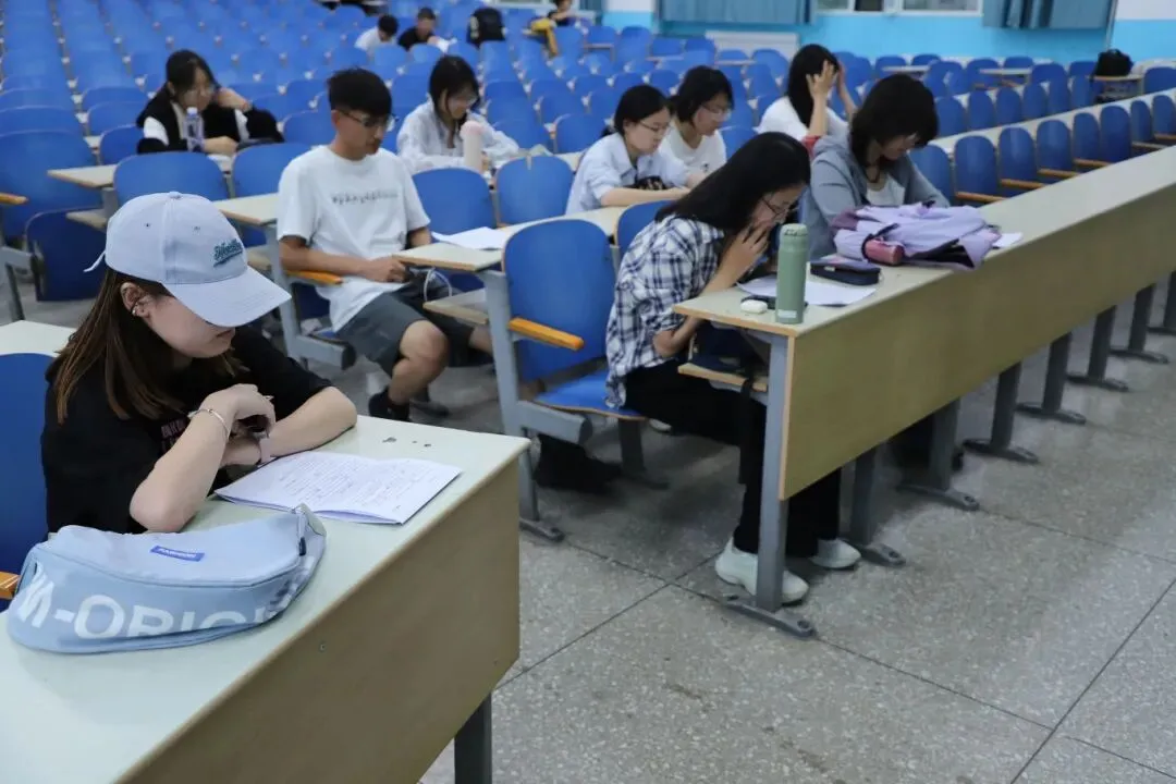 农学院举办“突破四级 真题精讲训练营”活动 第4张 农学院举办“突破四级 真题精讲训练营”活动 第4张