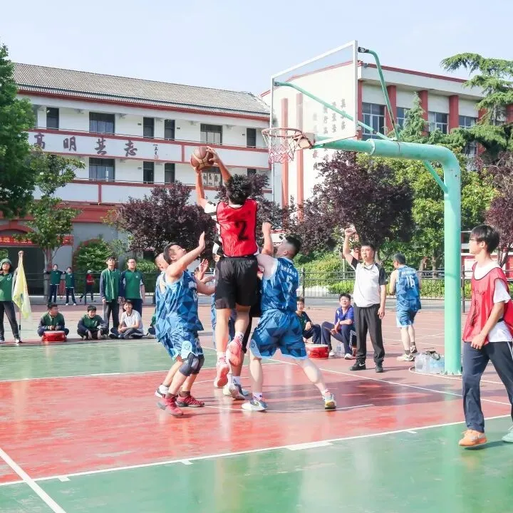 三十而搏,赢定中考 ——徐州市第四中学初三年级团建活动 第11张 三十而搏,赢定中考 ——徐州市第四中学初三年级团建活动 第11张