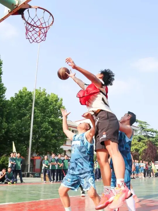 三十而搏,赢定中考 ——徐州市第四中学初三年级团建活动 第13张 三十而搏,赢定中考 ——徐州市第四中学初三年级团建活动 第13张