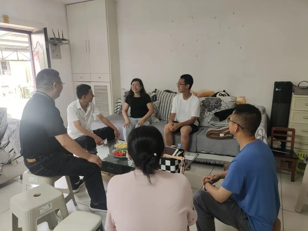 叩开家门 走进心门——中考考前家访暖心纪实 第11张 叩开家门 走进心门——中考考前家访暖心纪实 第11张