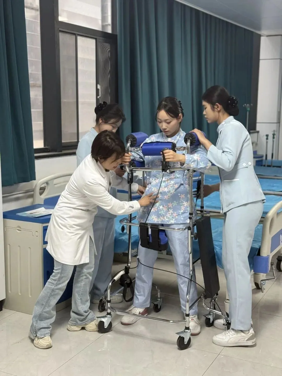 中考落榜,孩子该何去何从!西安外事助你升学就业双丰收 第54张 中考落榜,孩子该何去何从!西安外事助你升学就业双丰收 第54张