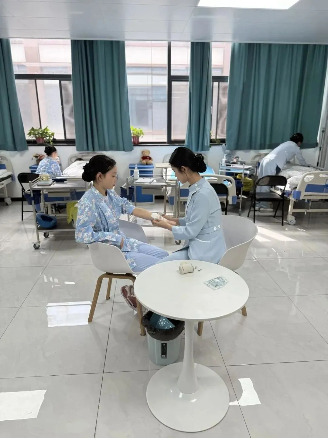 中考落榜,孩子该何去何从!西安外事助你升学就业双丰收 第57张 中考落榜,孩子该何去何从!西安外事助你升学就业双丰收 第57张