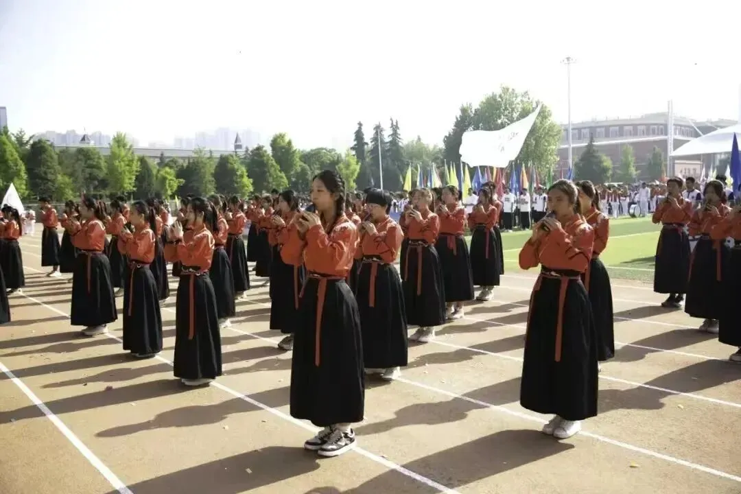 中考落榜,孩子该何去何从!西安外事助你升学就业双丰收 第71张 中考落榜,孩子该何去何从!西安外事助你升学就业双丰收 第71张
