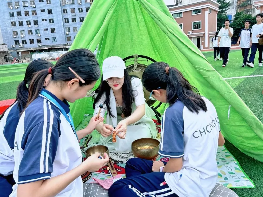 积极心态,向阳生长;心光璀璨,赋能中考——崇雅中学心灵游园活动温暖举行 第30张