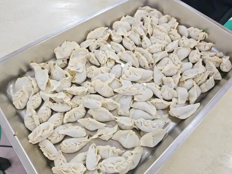 饺香凝壮志,同心赢中考 第16张 饺香凝壮志,同心赢中考 第16张