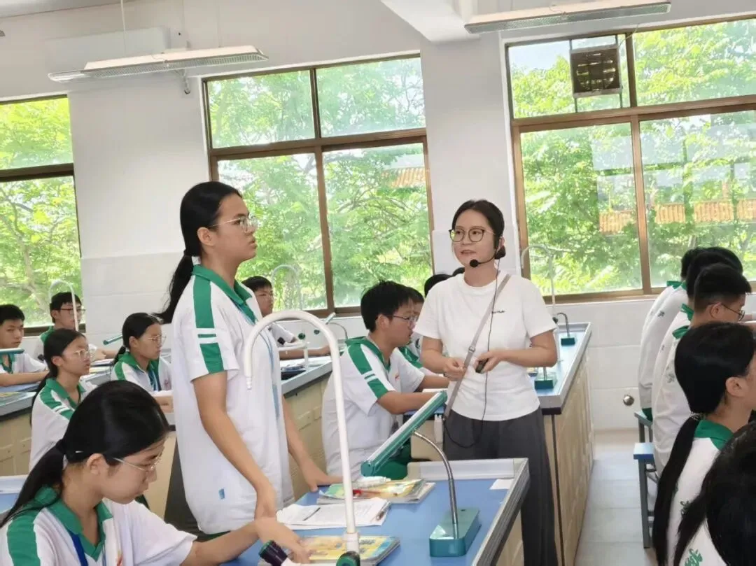 研思共进备中考,示范引领促提升——嘉积中学2026年中考备考复习示范课活动圆满落幕 第5张