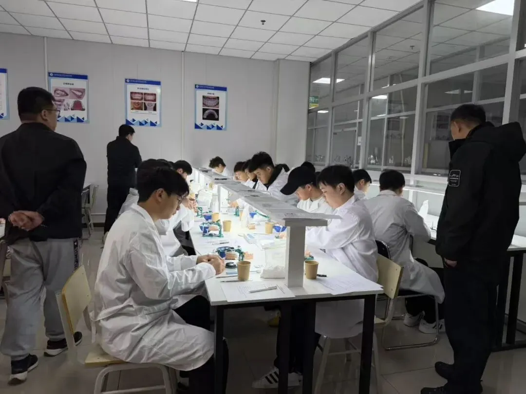 中考别瞎选!大连这所学校,“稳就业、好升学” 实力出众 第34张 中考别瞎选!大连这所学校,“稳就业、好升学” 实力出众 第34张