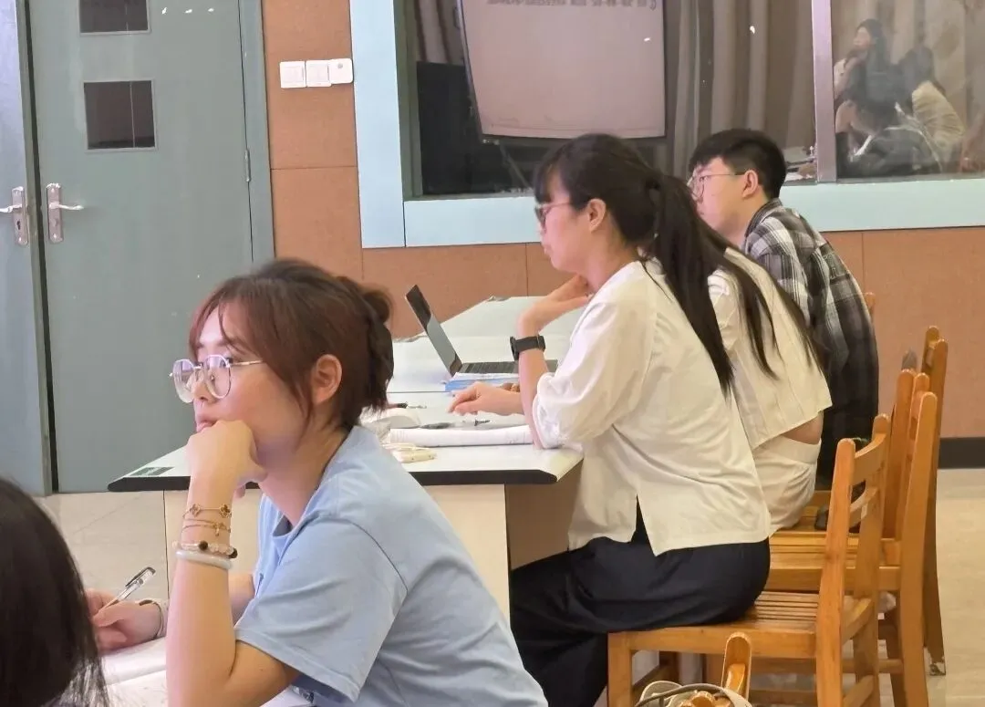 深耕中考复习教研 精研命题赋能教学——傅兰英名师工作室与绿城育华学校联合教研活动圆满开展 第21张 深耕中考复习教研 精研命题赋能教学——傅兰英名师工作室与绿城育华学校联合教研活动圆满开展 第21张