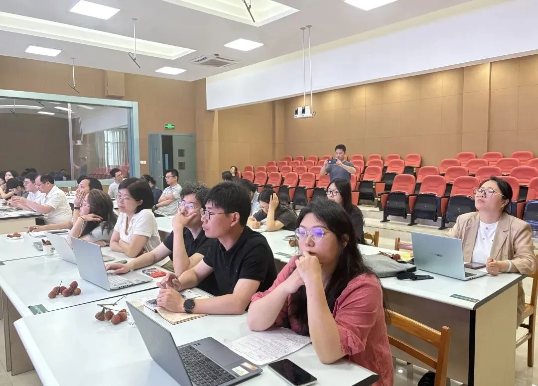 深耕中考复习教研 精研命题赋能教学——傅兰英名师工作室与绿城育华学校联合教研活动圆满开展 第23张 深耕中考复习教研 精研命题赋能教学——傅兰英名师工作室与绿城育华学校联合教研活动圆满开展 第23张