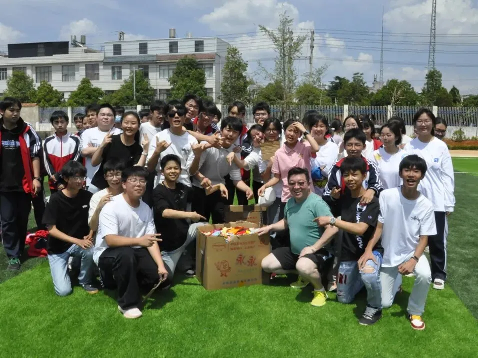 舒缓备考压力,轻松迎战中考 —— 我校初三年级开展中考考前趣味减压文体活动 第29张