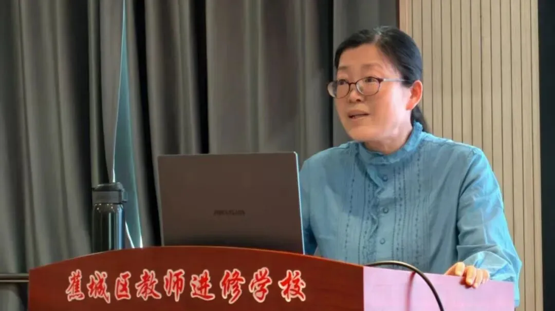 精准分析明方向 凝心聚力备中考——蕉城区初中毕业班化学、数学、英语学科专题研训活动-第26张图片-四季读书网