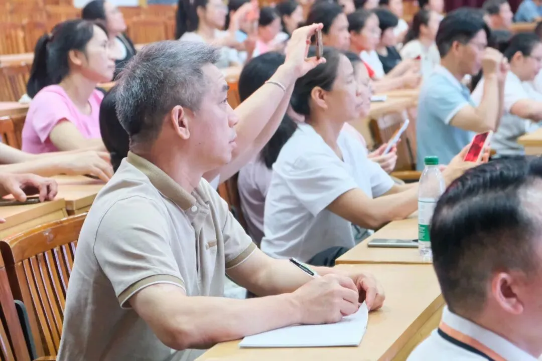 中考倒计时 !家长的“好心”帮了倒忙?这堂课给出了办法 第7张
