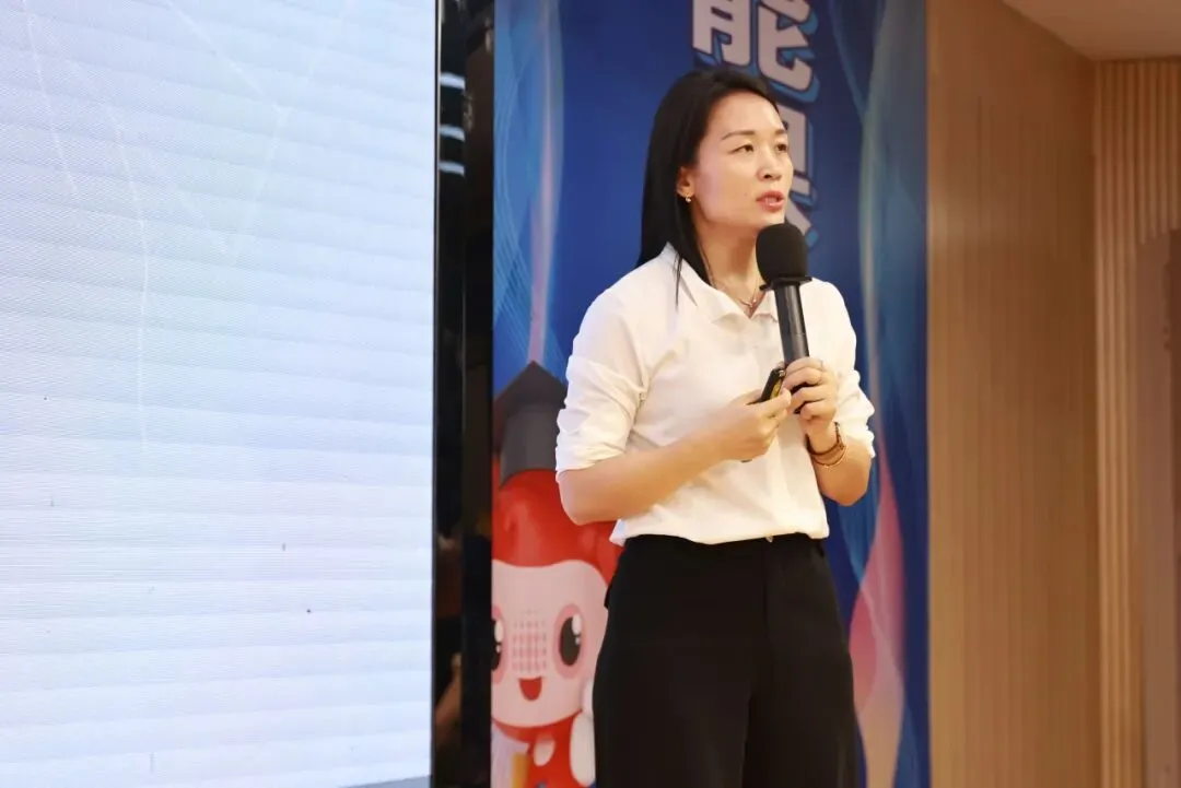 【中学部】家校同心筑前程,科学填报赢中考——白云华赋初三志愿填报指导家长会圆满举行 第22张