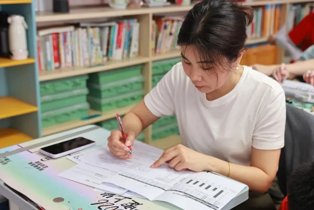 【中学部】家校同心筑前程,科学填报赢中考——白云华赋初三志愿填报指导家长会圆满举行 第33张