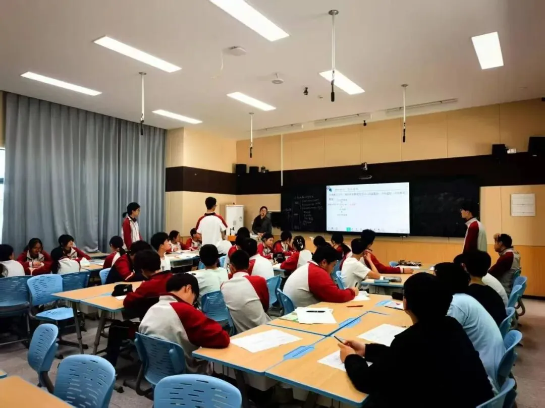 深耕课堂研备考,聚力提质迎中考——记中考复习备考活动月系列活动四 第6张 深耕课堂研备考,聚力提质迎中考——记中考复习备考活动月系列活动四 第6张