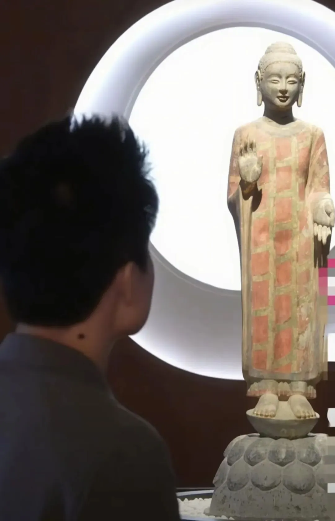 董老师心中的状元试卷和低眉佛陀 第2张 董老师心中的状元试卷和低眉佛陀 第2张