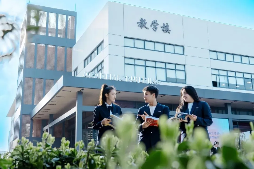 中考后转轨新加坡留学|双威公学上海学校新加坡留学项目,学费5.8万/年 第2张