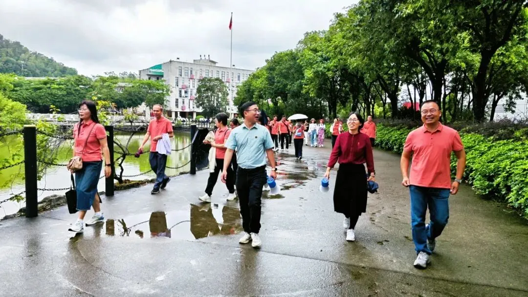 逐梦青春践知行 研学蓄力迎中考 ——菊城中学初三学子开展主题研学活动 第15张 逐梦青春践知行 研学蓄力迎中考 ——菊城中学初三学子开展主题研学活动 第15张