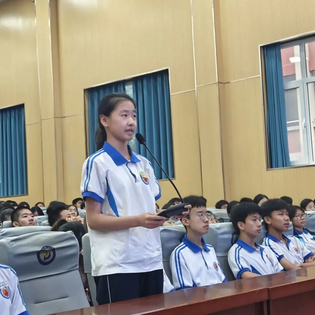 习得行文妙法,筑梦中考征途——淄川第二中学特邀牟维和老师开展作文专题讲座 第11张