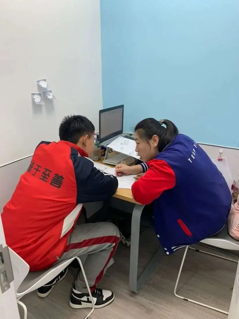 2026秦皇岛海港区初三冲刺班_中考一对一补习/全科目个性化补习/小班课/考前全托班 第5张 2026秦皇岛海港区初三冲刺班_中考一对一补习/全科目个性化补习/小班课/考前全托班 第5张