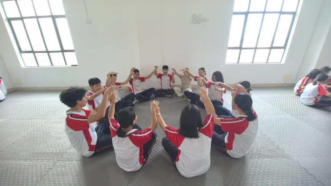 暖心减压!遂溪妇联为中考学子心灵赋能 第19张 暖心减压!遂溪妇联为中考学子心灵赋能 第19张