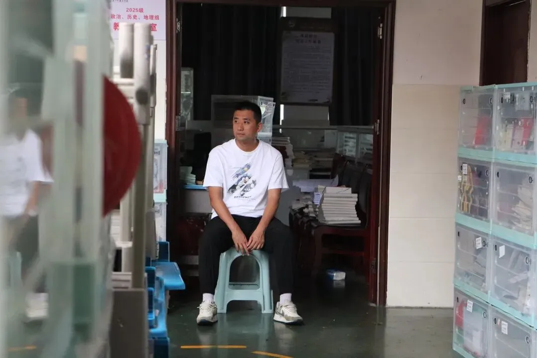 恩施清外高中部|2026届仿真模拟考试:以实战砺锋芒,以匠心助高考 第38张