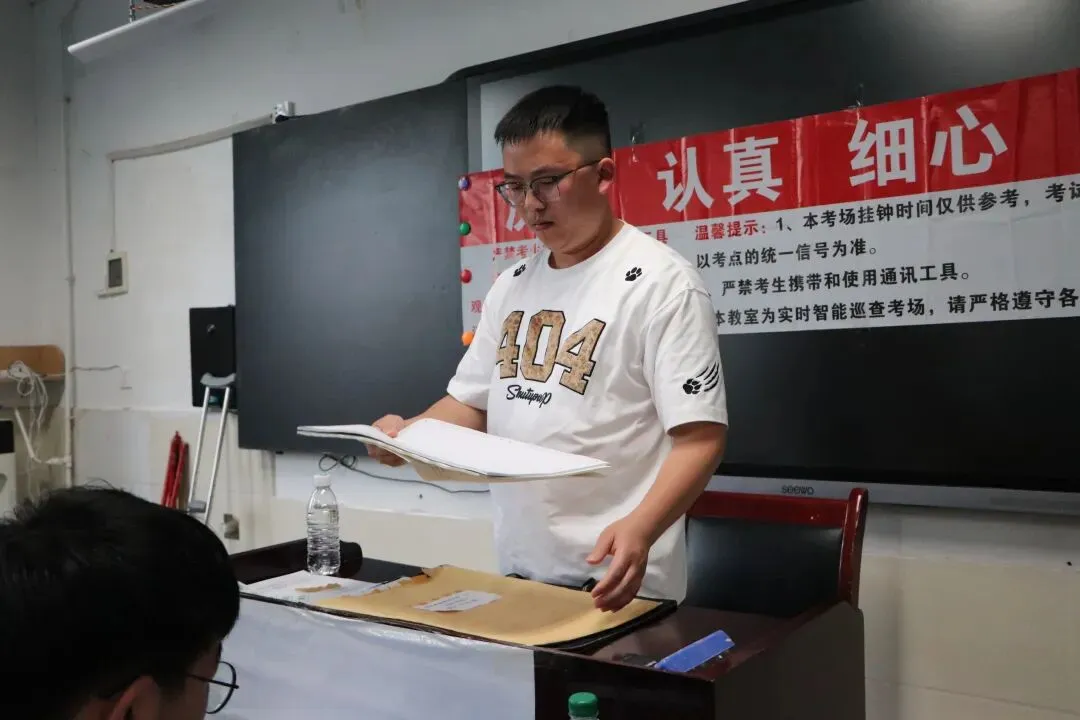 恩施清外高中部|2026届仿真模拟考试:以实战砺锋芒,以匠心助高考 第54张